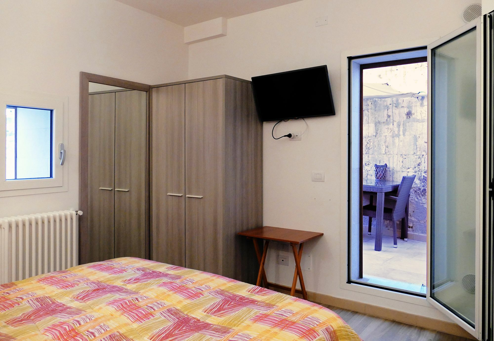 B&B Il Campanile 바를레타 외부 사진